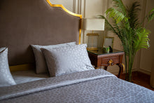 Load image into Gallery viewer, Home Classic | King Size - Satin Flat Bed Set 600 TC (Bed 180-200)