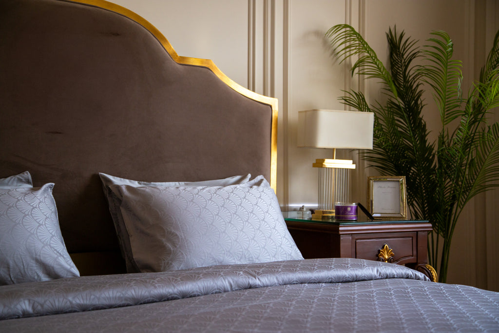 Lotus | Royale Set - Queen Size (Bed 160-180)