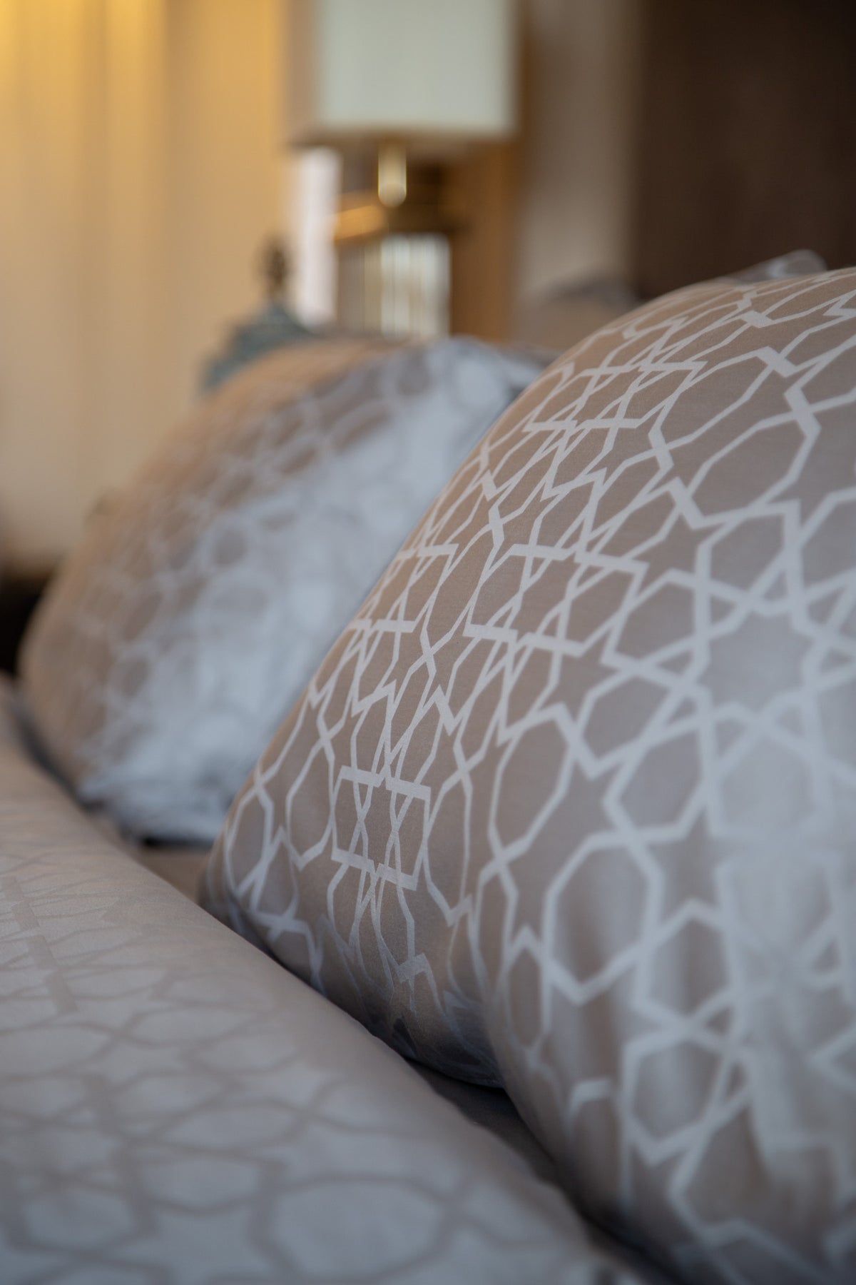 Tulun | Royale Set - Queen Size (Bed 160-180)