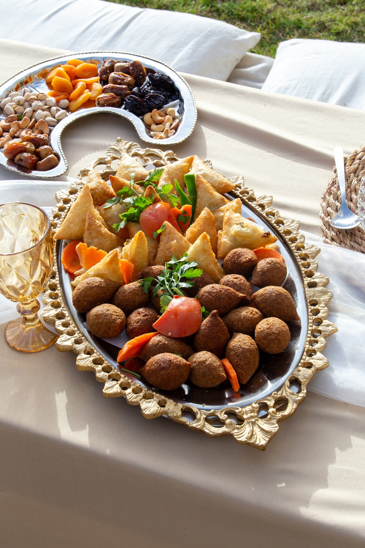 Table Oval Dish Set — Copper, Gold & Silver Plated