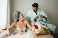 Load image into Gallery viewer, BEEHIVE | BATHROBE
