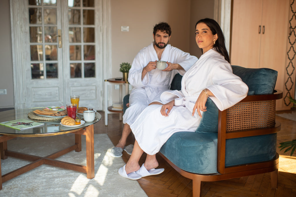 HOME ESSENTIALS | Bathrobe