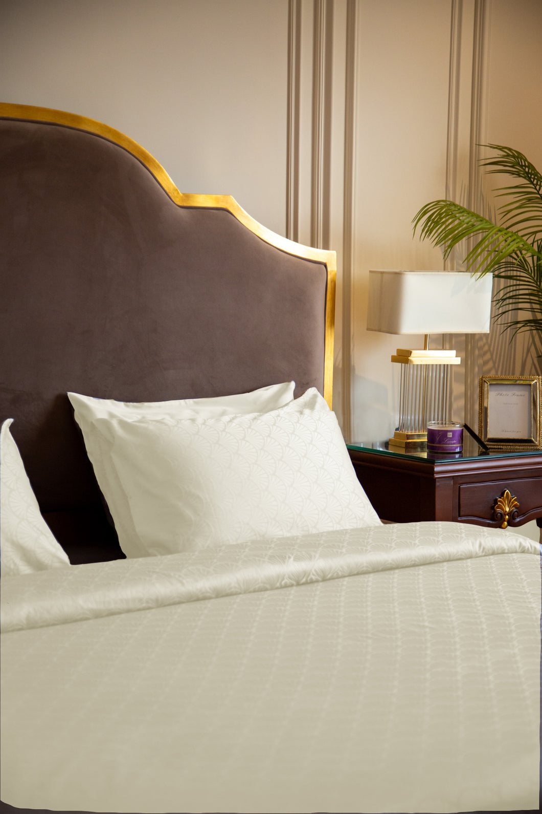 Lotus | Royale Set - Queen Size (Bed 160-180)