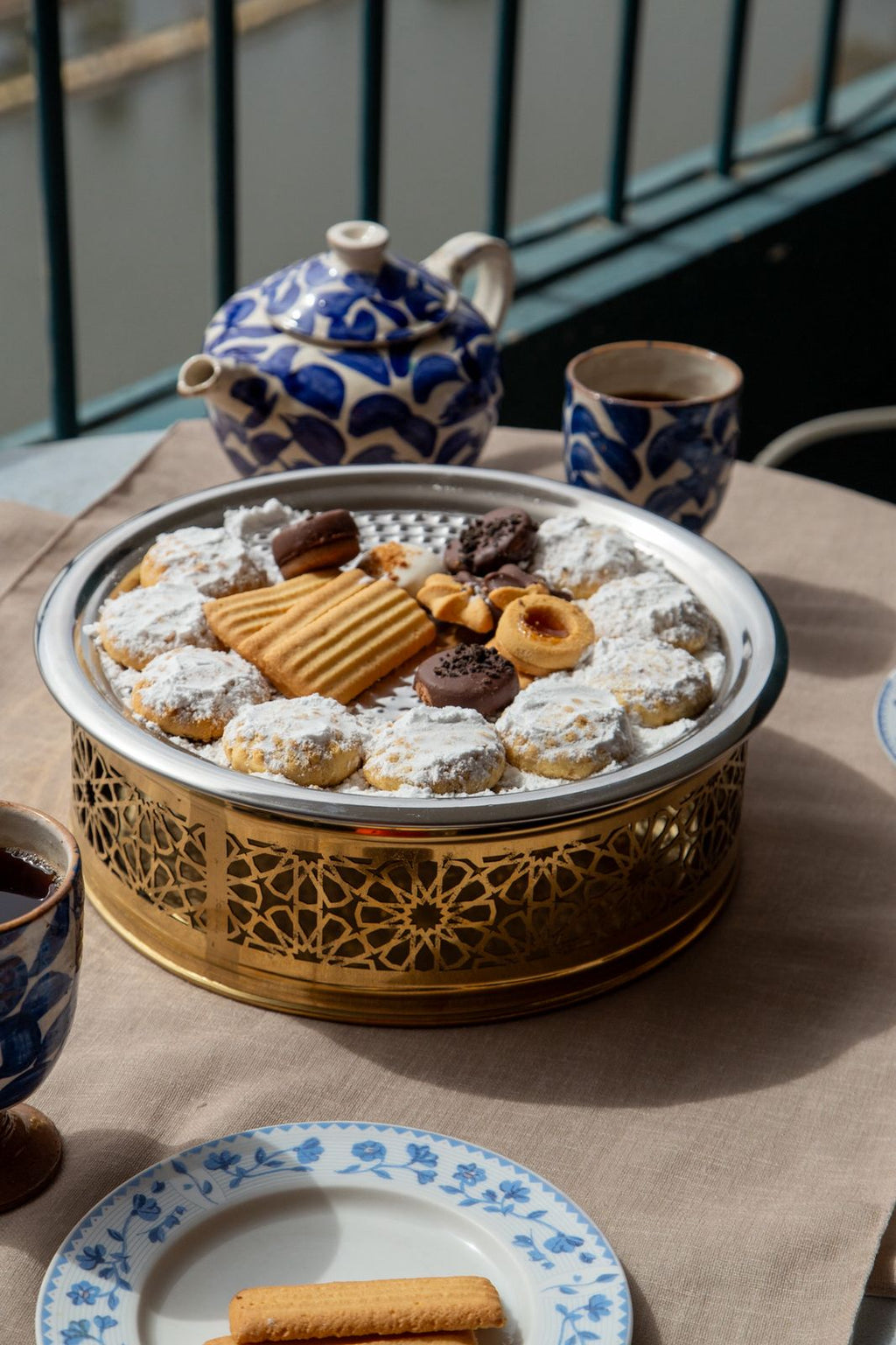 Golden Gather Platter — Copper, Gold Plated