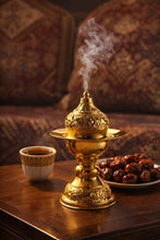 Load image into Gallery viewer, Golden Oud Burner

