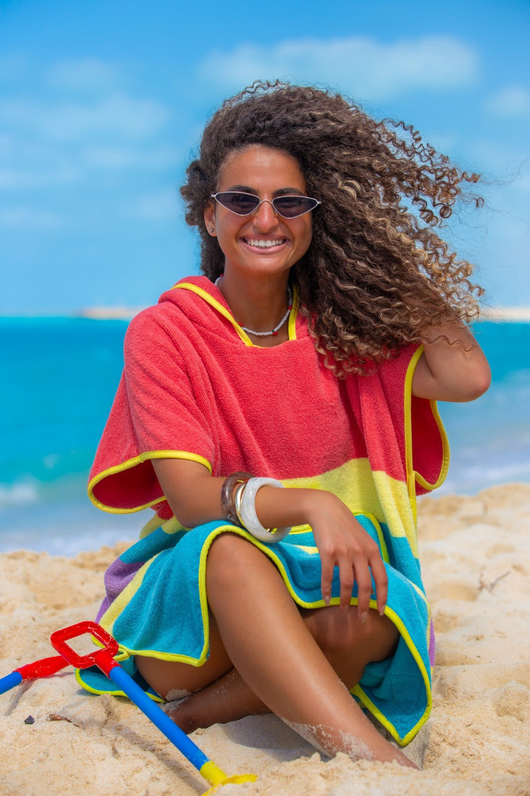 SUNKISSED ADULTS PONCHOS